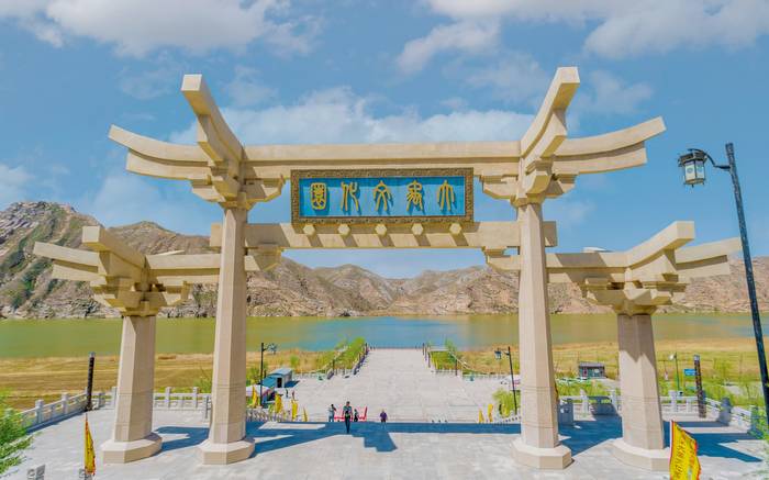 库布其沙漠神泉旅游景区旅游攻略