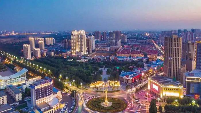 白云鄂博夜景