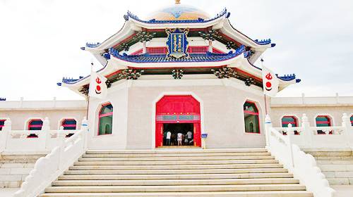 成吉思汗陵旅游区 成吉思汗陵旅游区