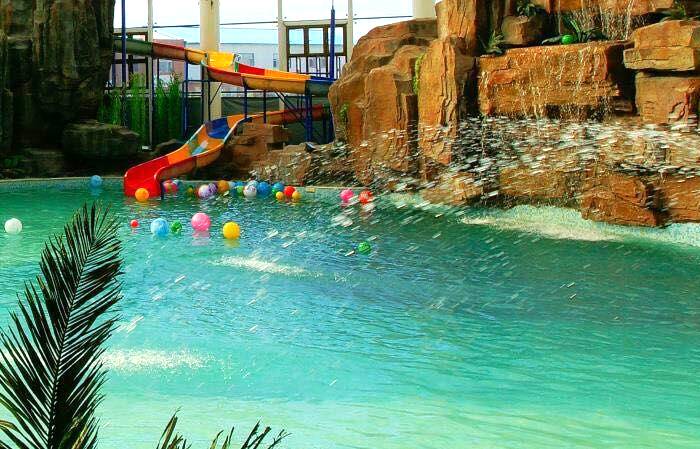 碧海阳光温泉旅游区