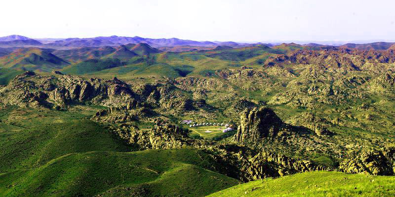 吉穆斯泰旅游区