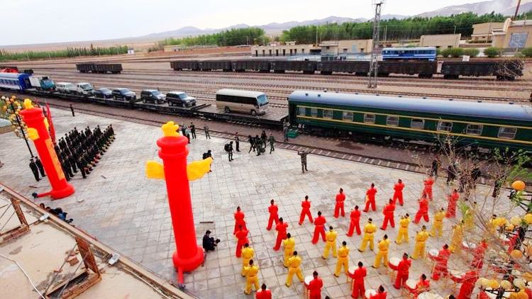 东风火车站军列301/302次列车 东风火车站军列301/302次列车