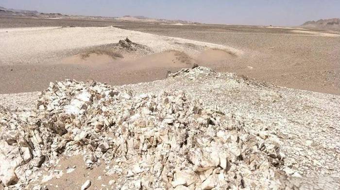 马鬃山苏木的戈壁滩 马鬃山苏木的戈壁滩