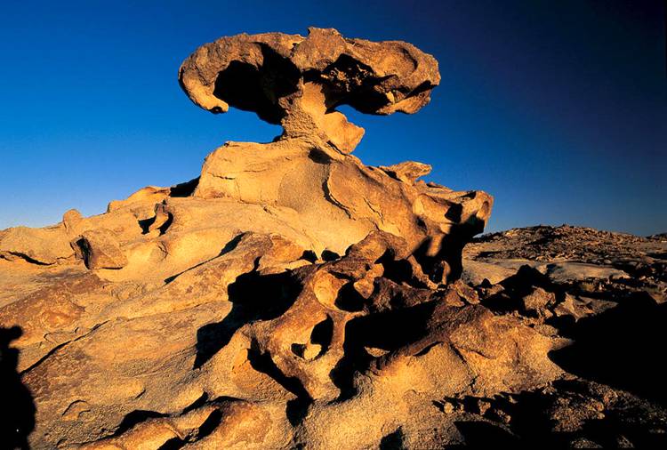 海森楚鲁怪石旅游区