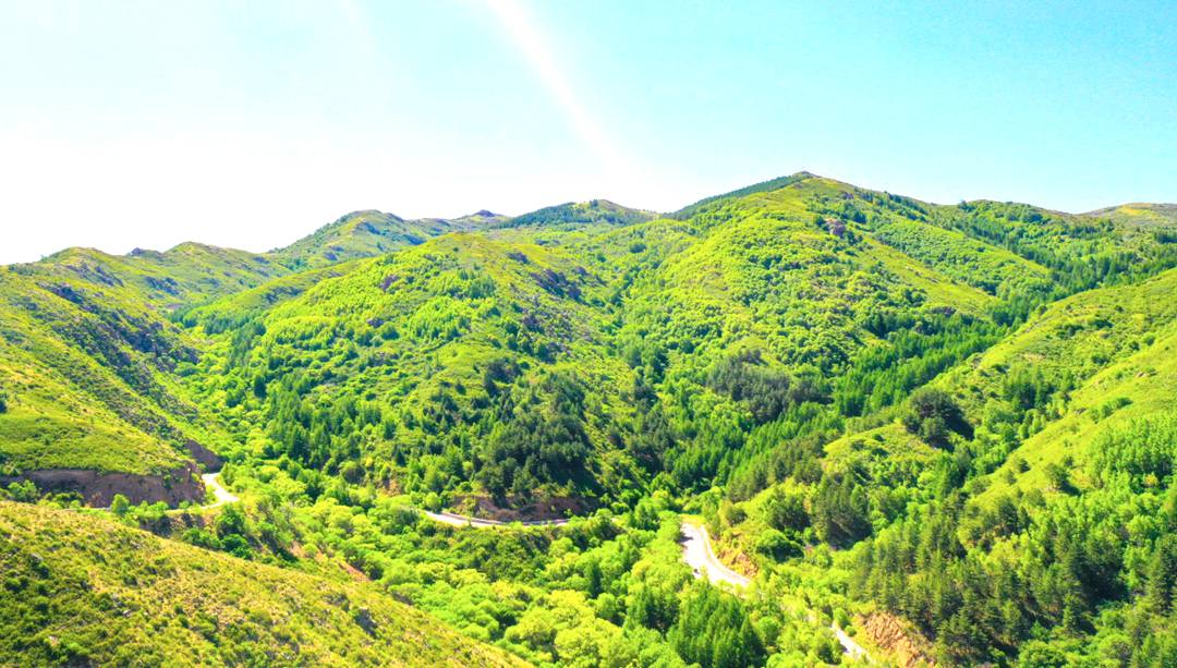 黑老夭乡南天门