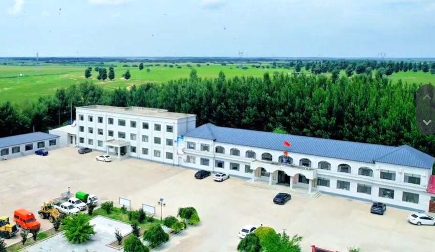 好腰苏木政府大院