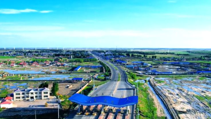 G111国道好腰苏木收费站