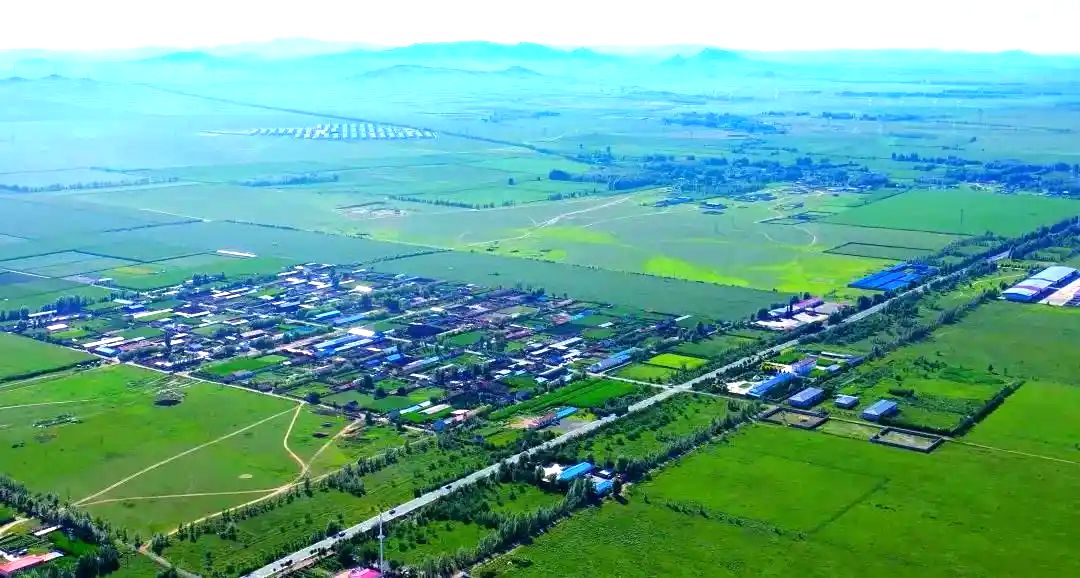 巴彦塔拉苏木全景 巴彦塔拉苏木全景