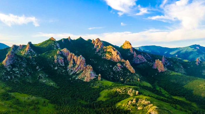 乌兰坝国家级自然保护区十八罗汉山