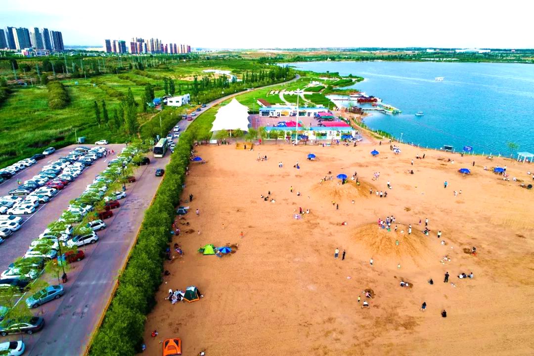 红海子湿地旅游区 红海子湿地旅游区