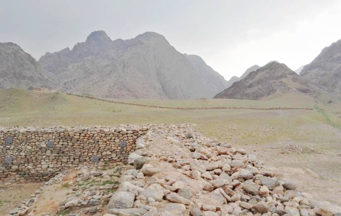 高阙塞墙体 高阙塞墙体