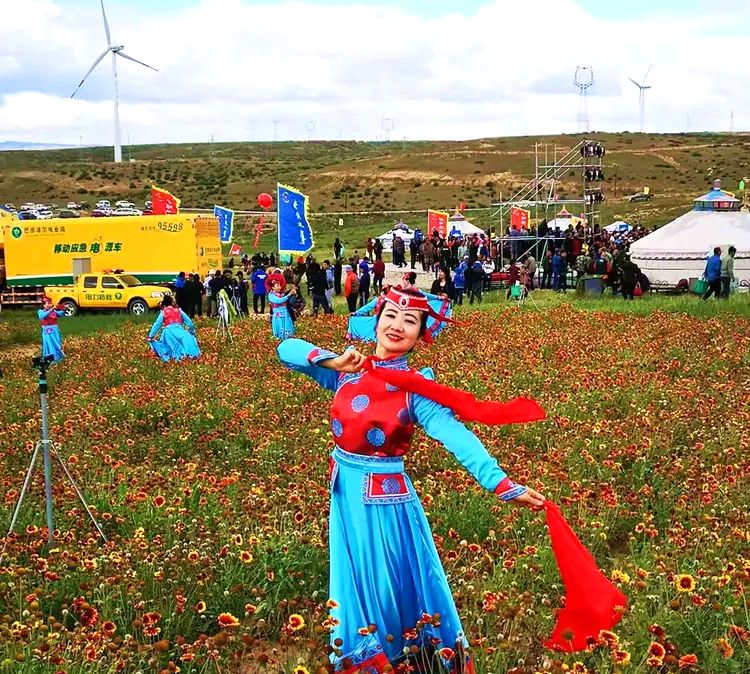 沙德格苏木首届草原文化旅游节