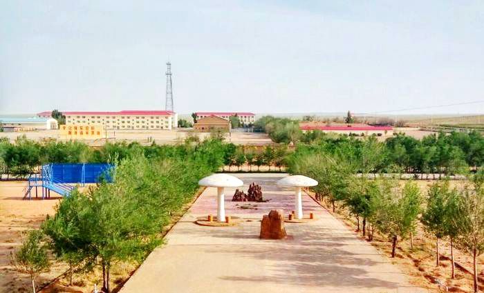 川井苏木政府广场