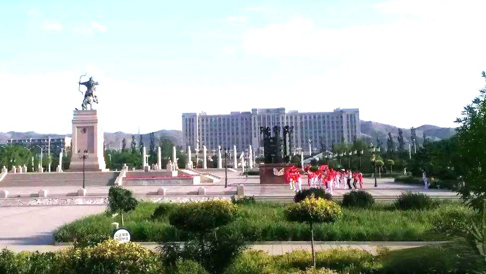 海流图镇哈萨尔广场