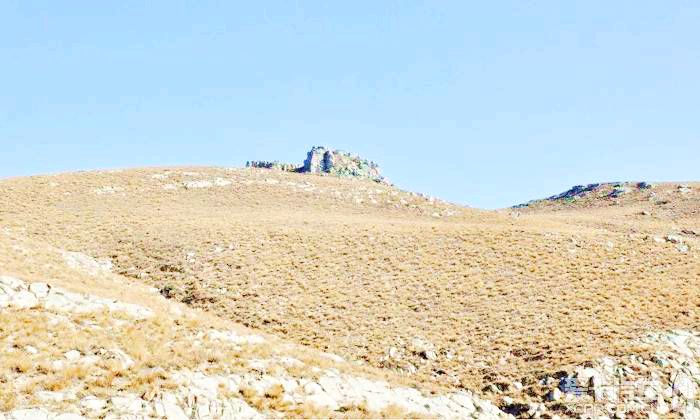 乌仁都西峰-鄂尔多斯第一峰 乌仁都西峰-鄂尔多斯第一峰