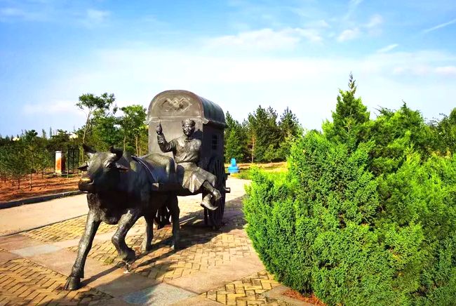 回乡著书的萨冈彻辰