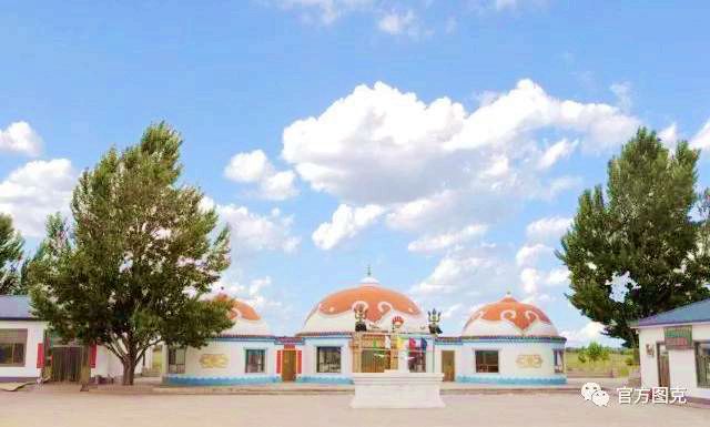 巴音淖尔草原旅游区