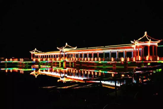 甘霖乌素旅游区夜景