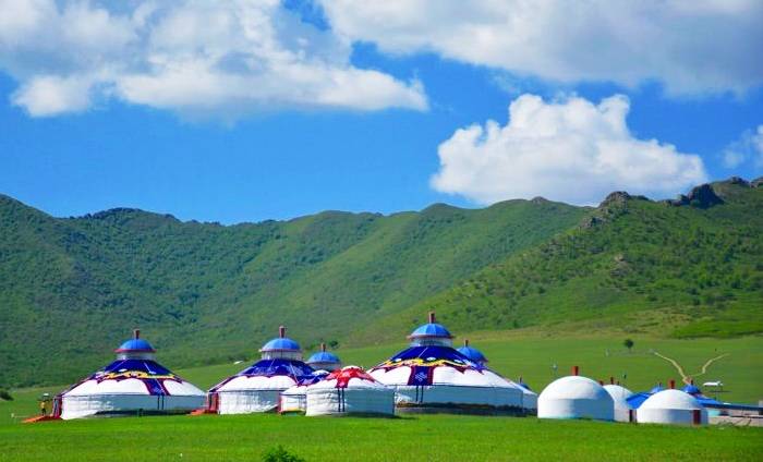 山地草原旅游区