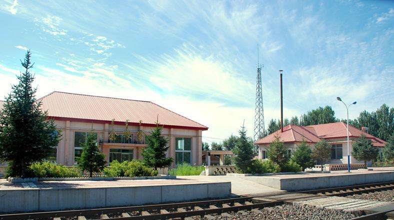 余粮堡火车站 余粮堡火车站