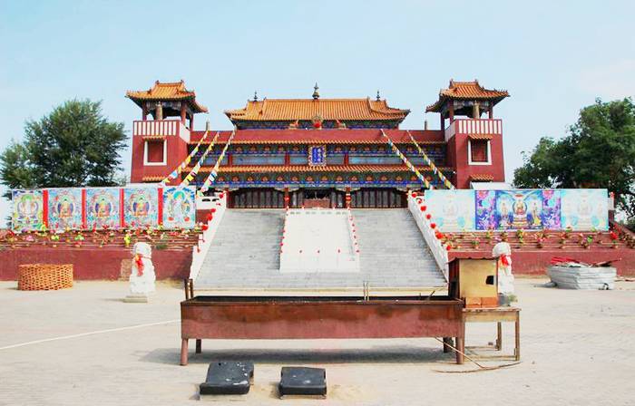 莫力庙大雄宝殿