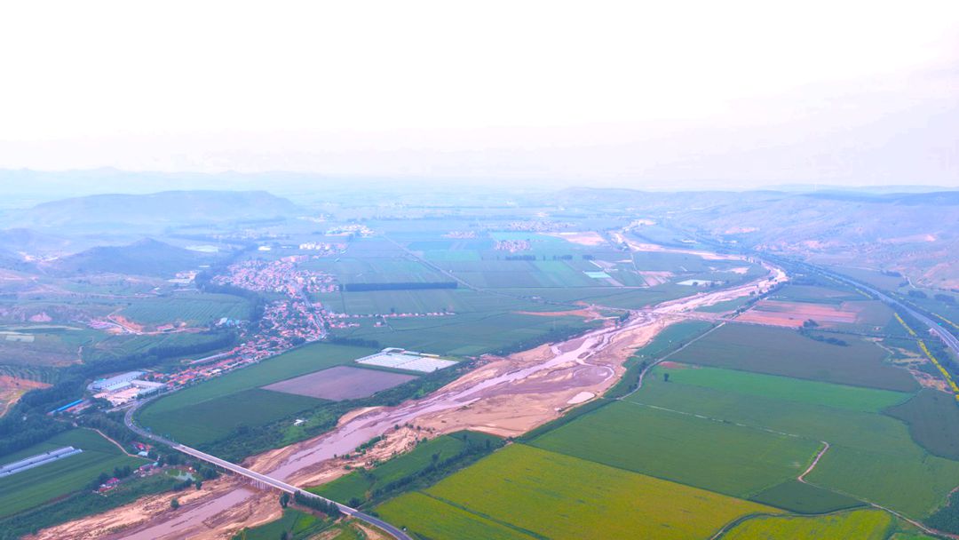 夏家店乡英金河美景