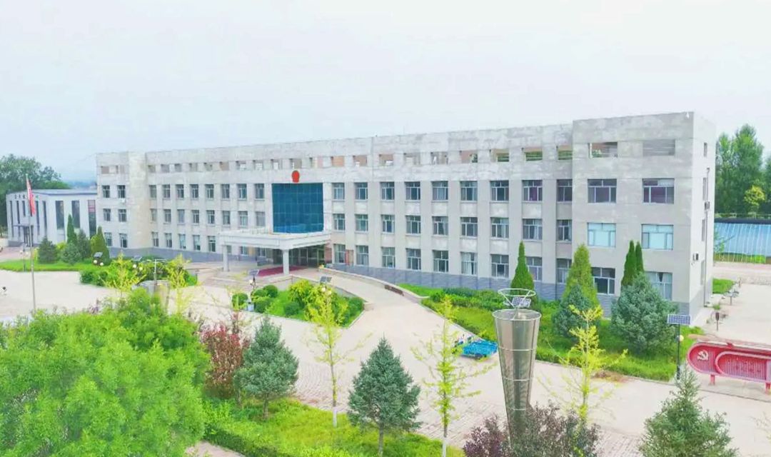 哈拉道口镇政府广场