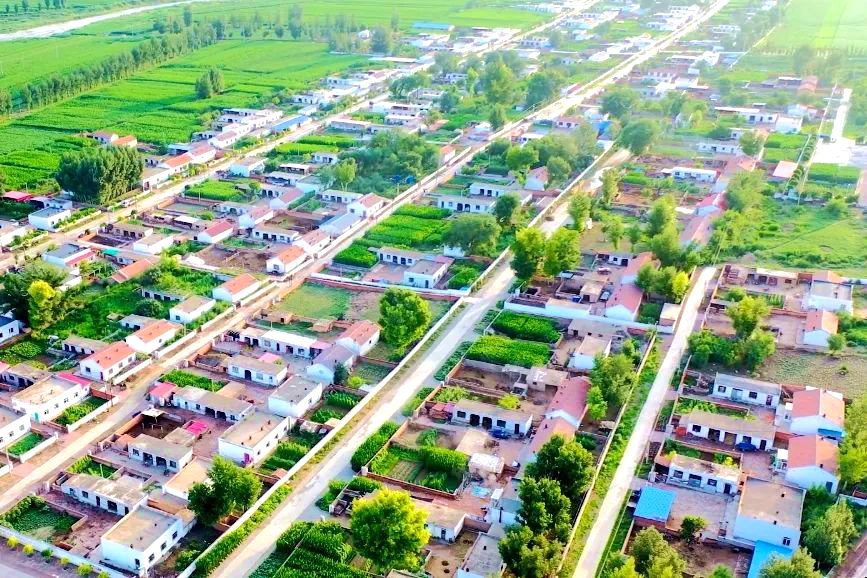 乌兰哈达乡全景