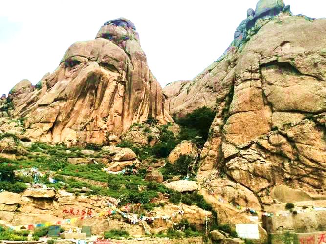 九佛山旅游渡假区地藏王