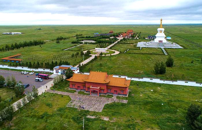 甘珠尔庙旅游区