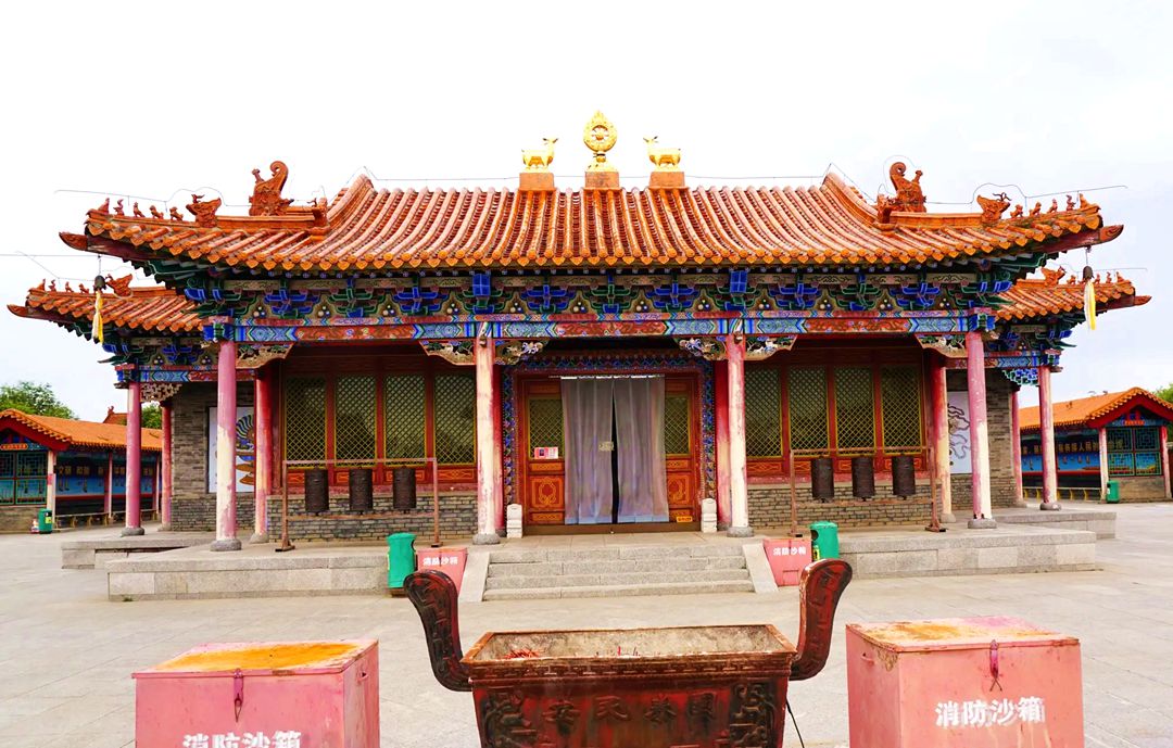 甘珠尔庙却依拉殿