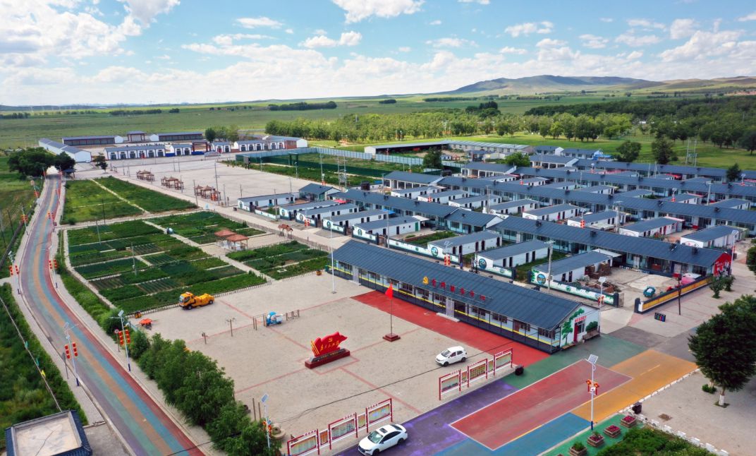 三大顷乡董家村