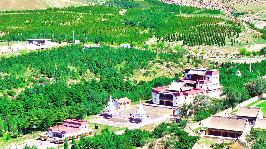 梅力更旅游风景区